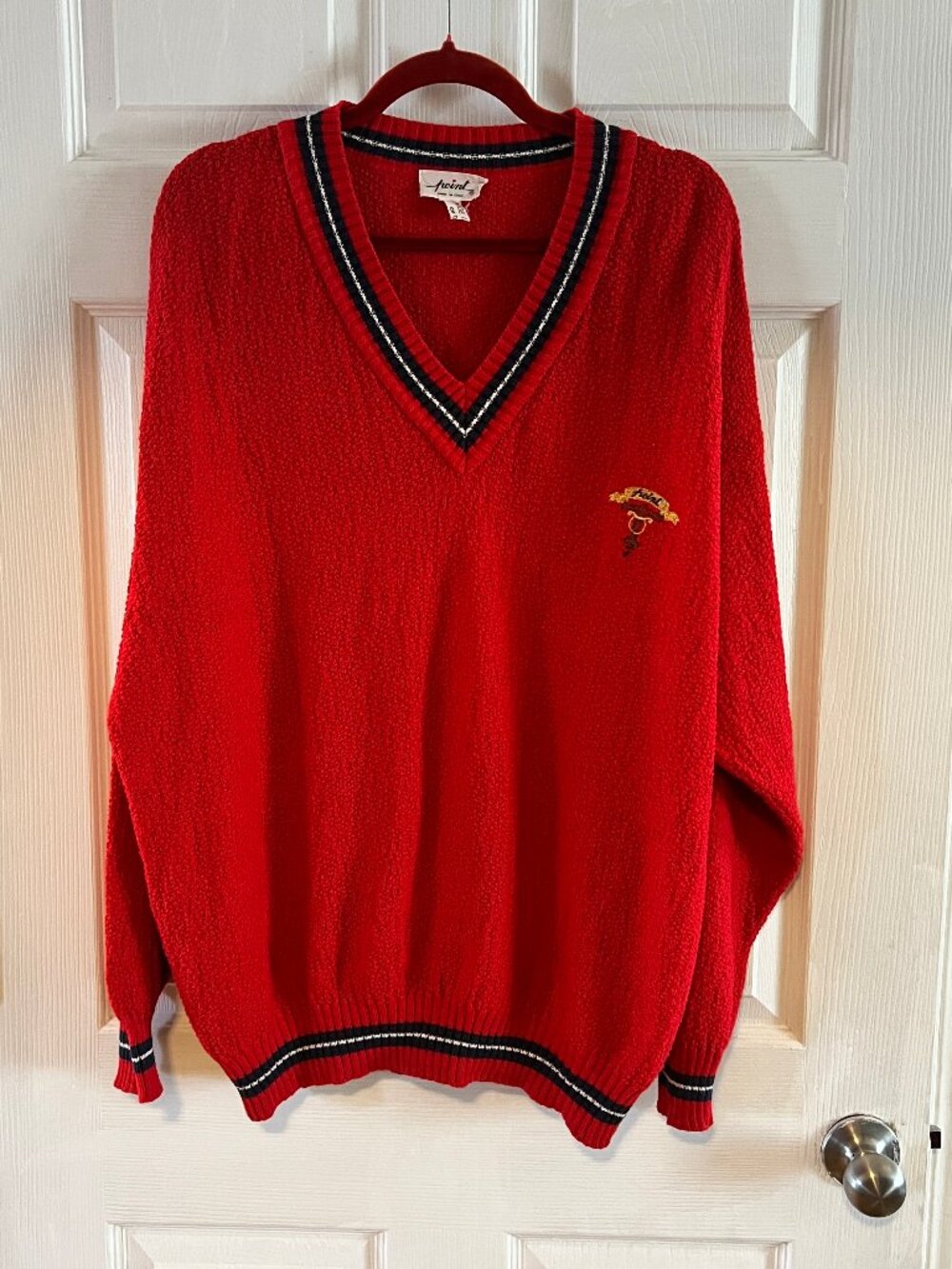 Vintage Italian Point Red Bouclé Tennis Cricket V-Neck Sweater - Picture 2 of 8